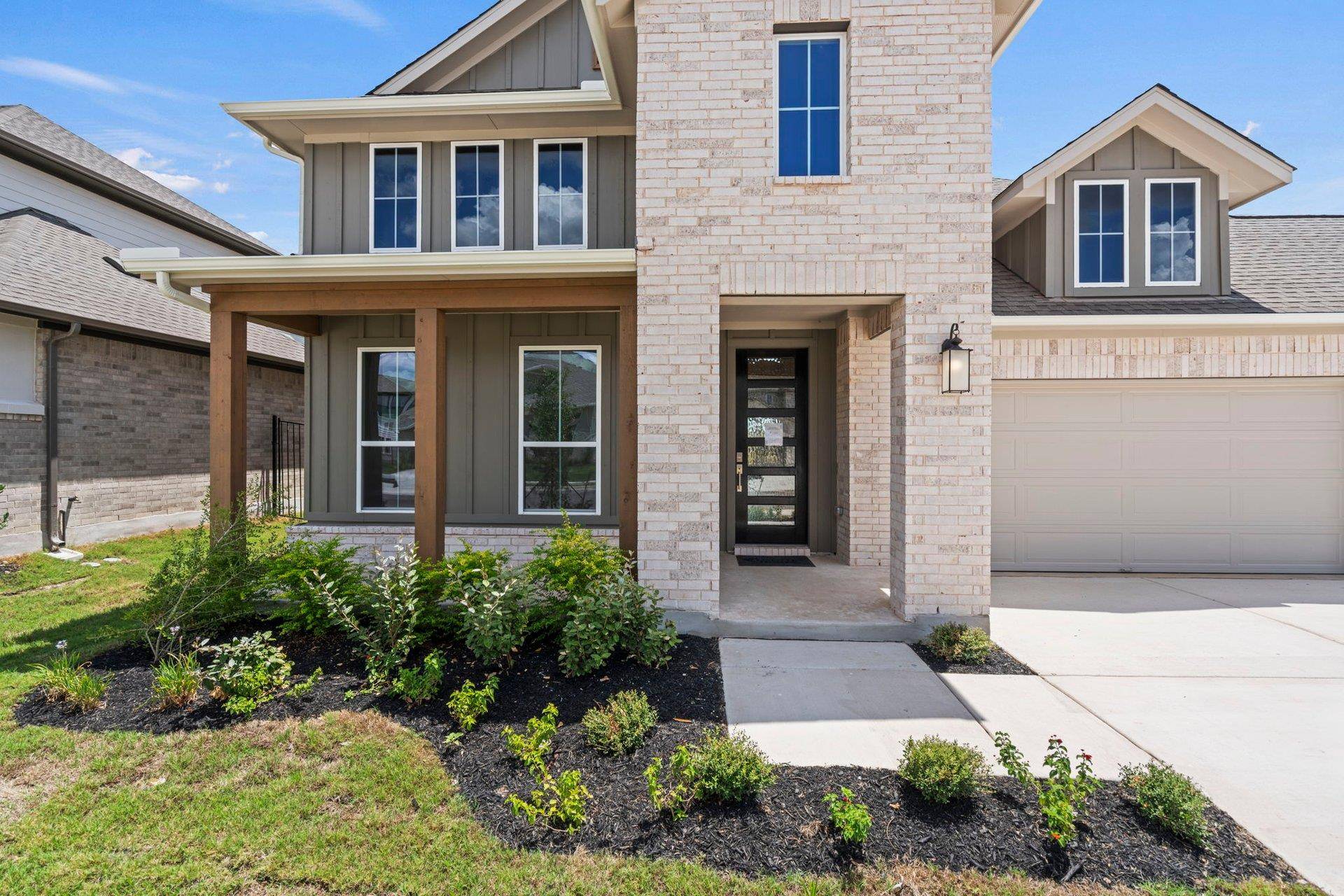 224 Pacific Grove CIR, Liberty Hill, TX 78642