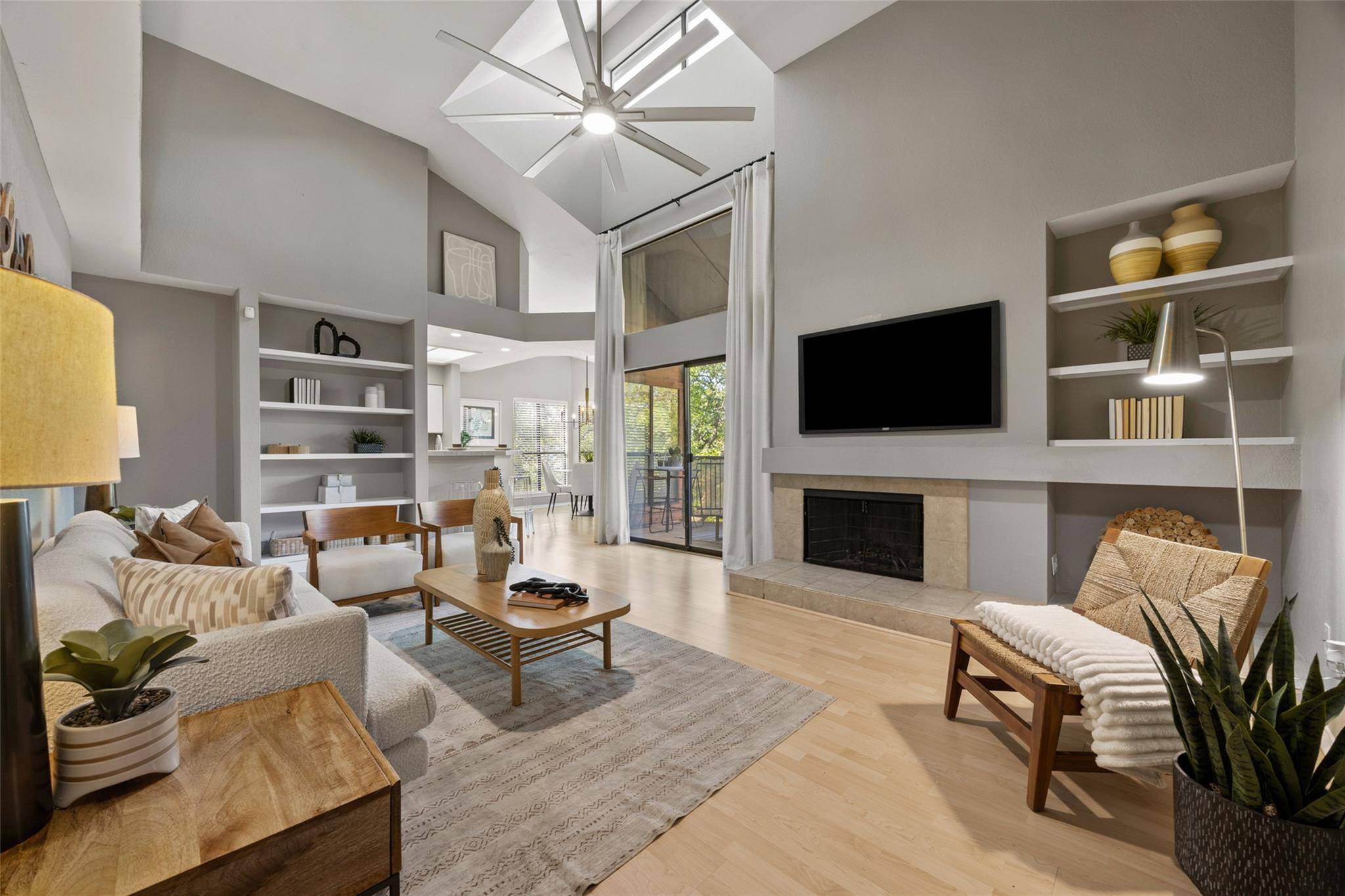 4711 Spicewood Springs RD #1-201, Austin, TX 78759