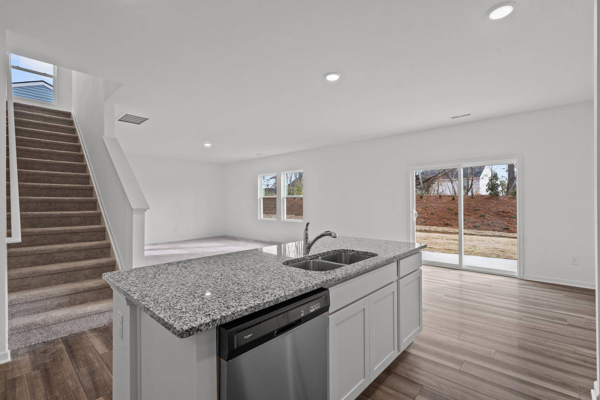 308 Sunlight Lake BLVD, Hutto, TX 78634