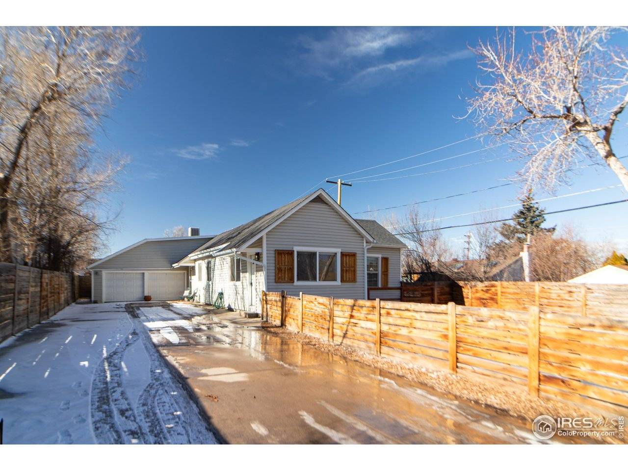 927 S Yates ##A, Denver, CO 80219