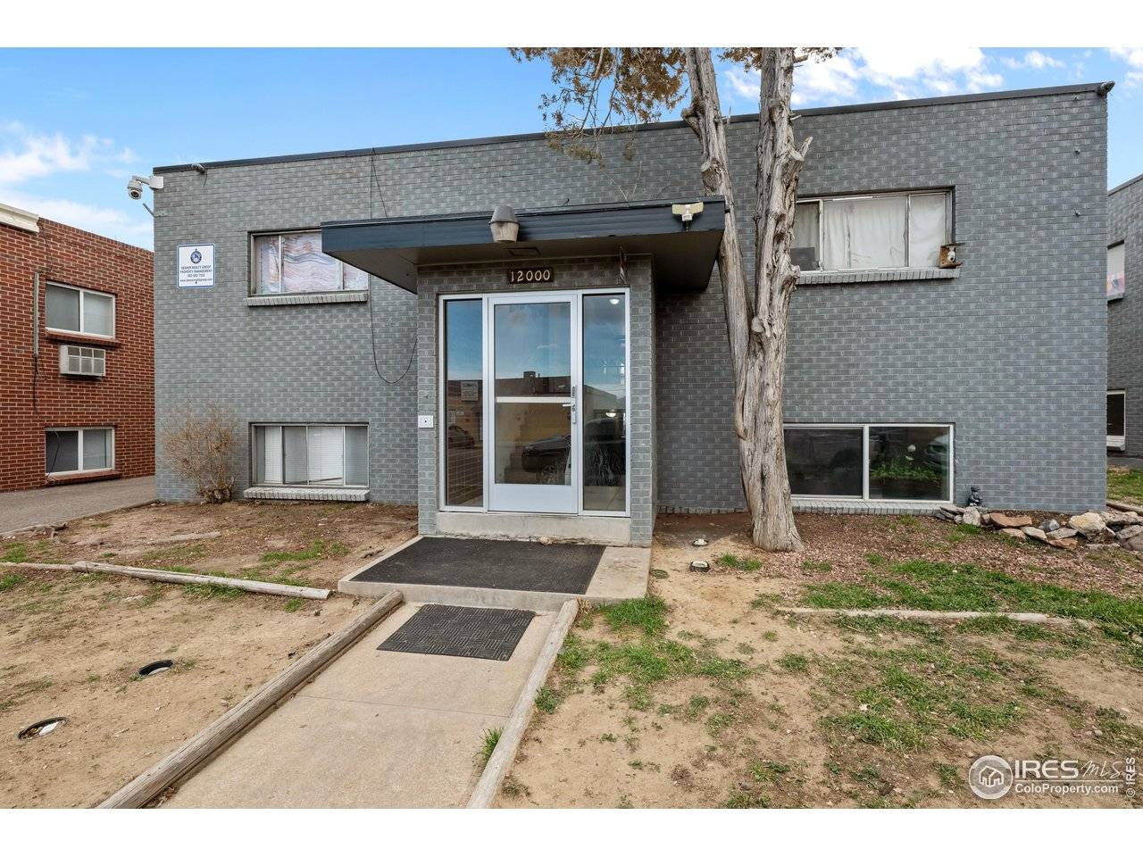 11916 E 14th, Aurora, CO 80010
