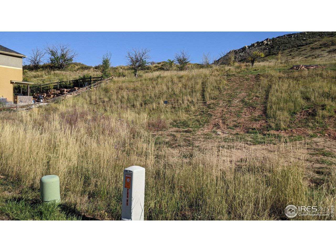 344 McConnell, Lyons, CO 80540