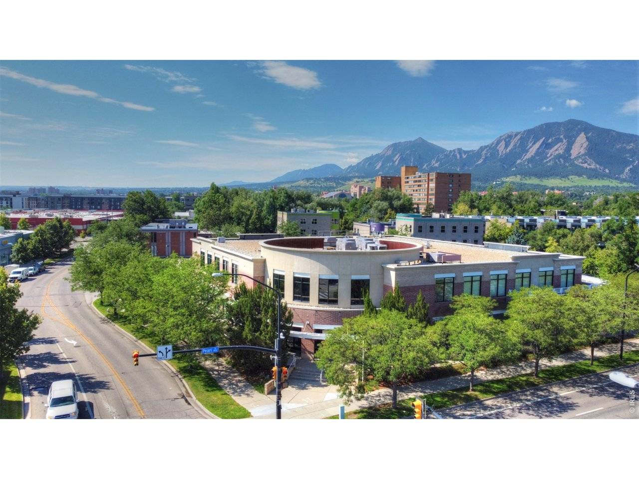2590 Pearl, Boulder, CO 80302