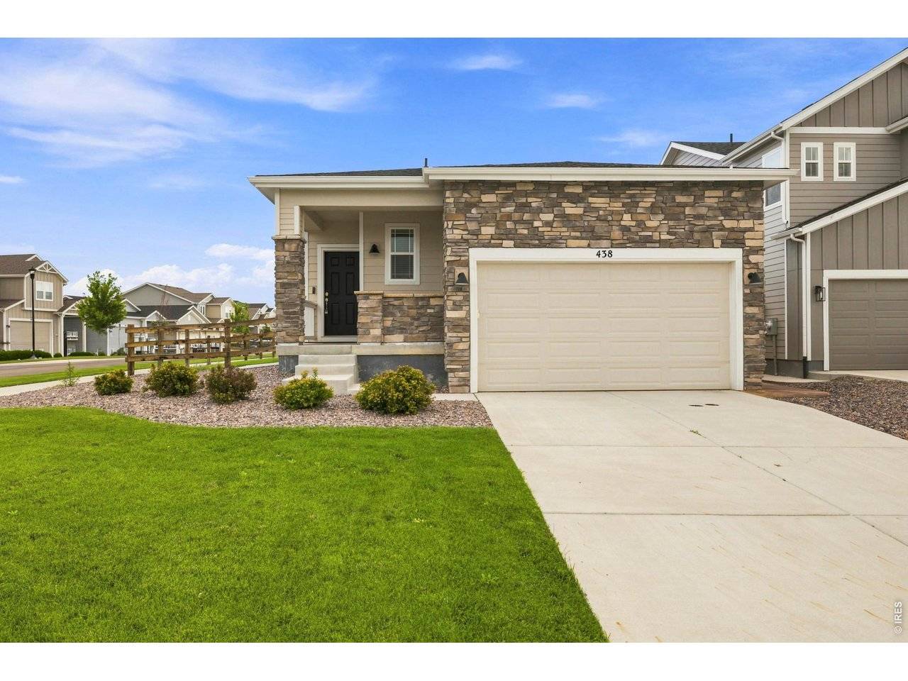 438 Overbrook, Longmont, CO 80504