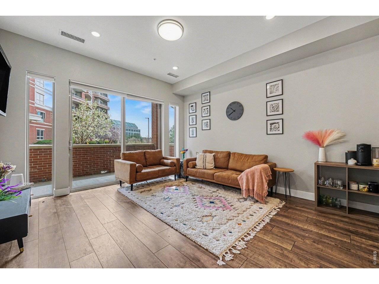 4885 S Monaco #101, Denver, CO 80237