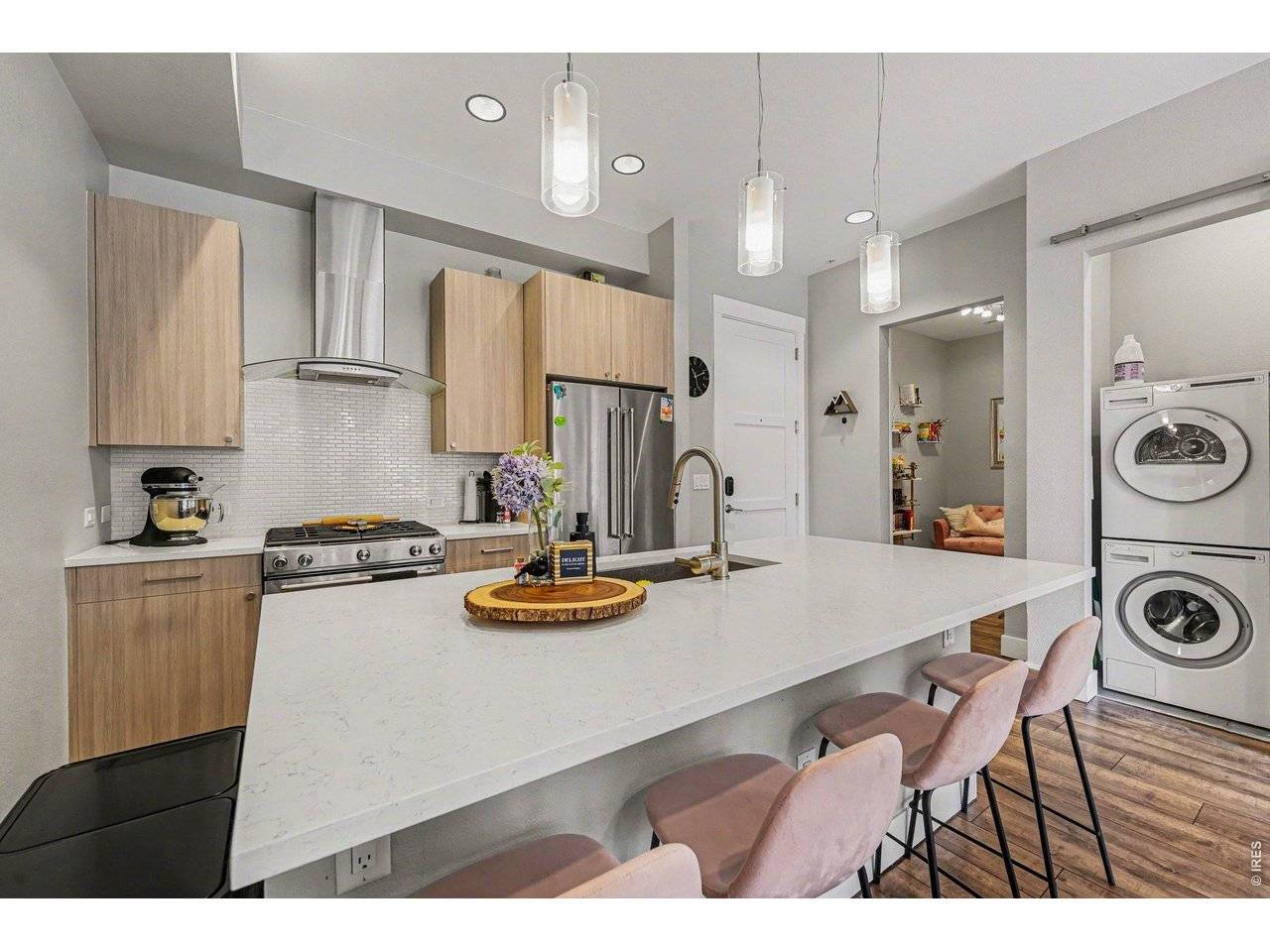 4885 S Monaco #101, Denver, CO 80237