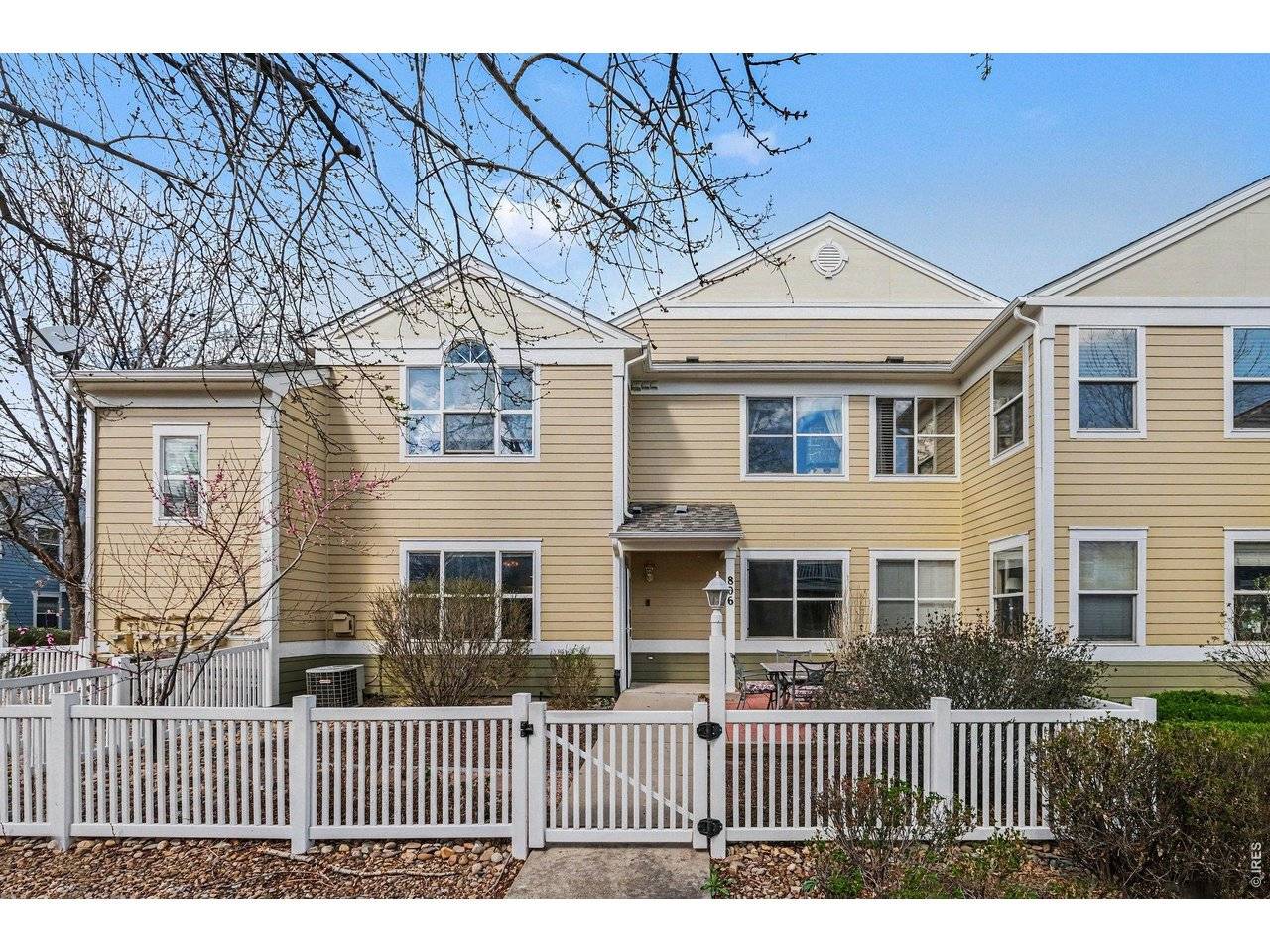 640 Gooseberry #806, Longmont, CO 80503