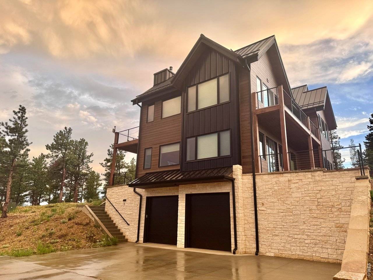11 Juneau, Nederland, CO 80466
