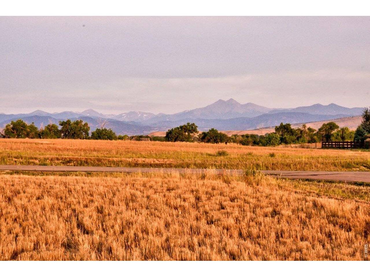 12902 Woodridge, Longmont, CO 80504