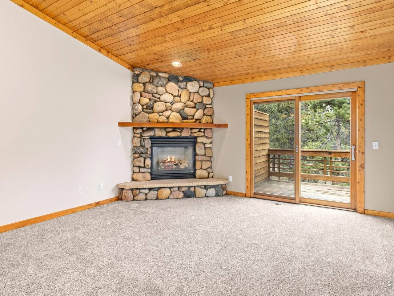 1431 S Saint Vrain #B, Estes Park, CO 80517