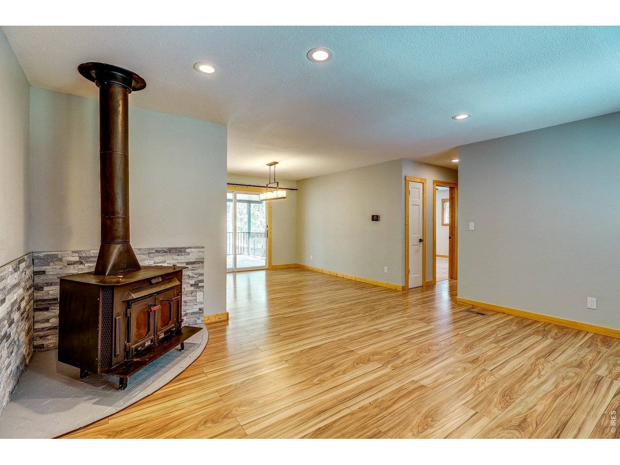 166 Cherokee, Lyons, CO 80540