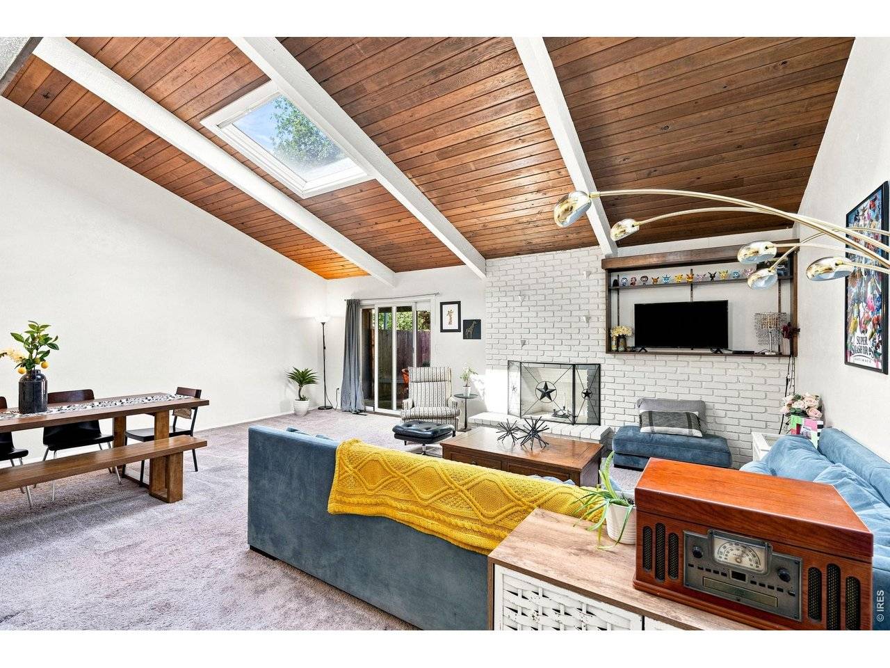 857 Roxwood, Boulder, CO 80303