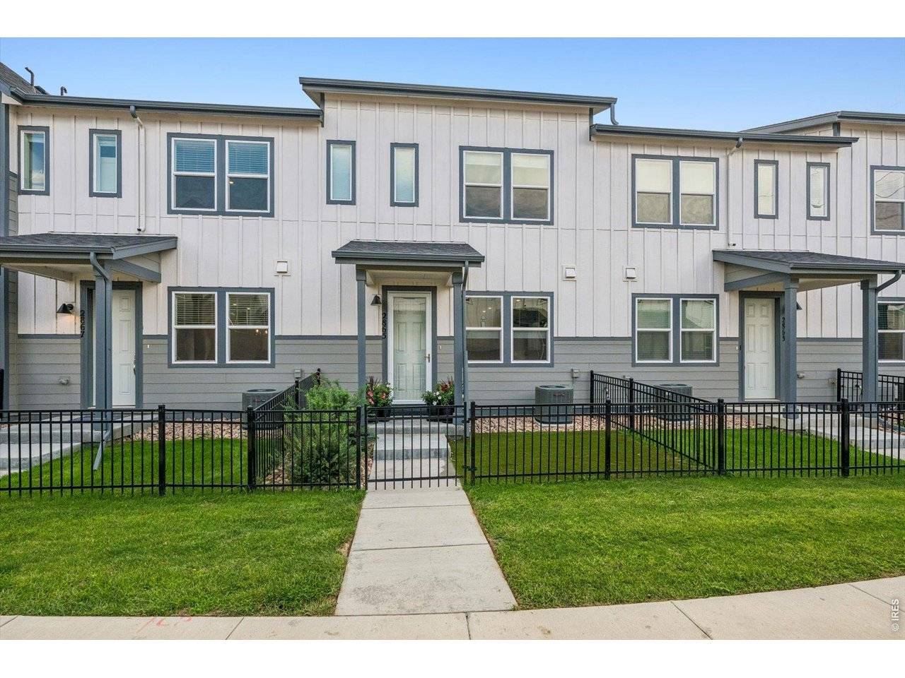 2865 Bear Springs, Longmont, CO 80503