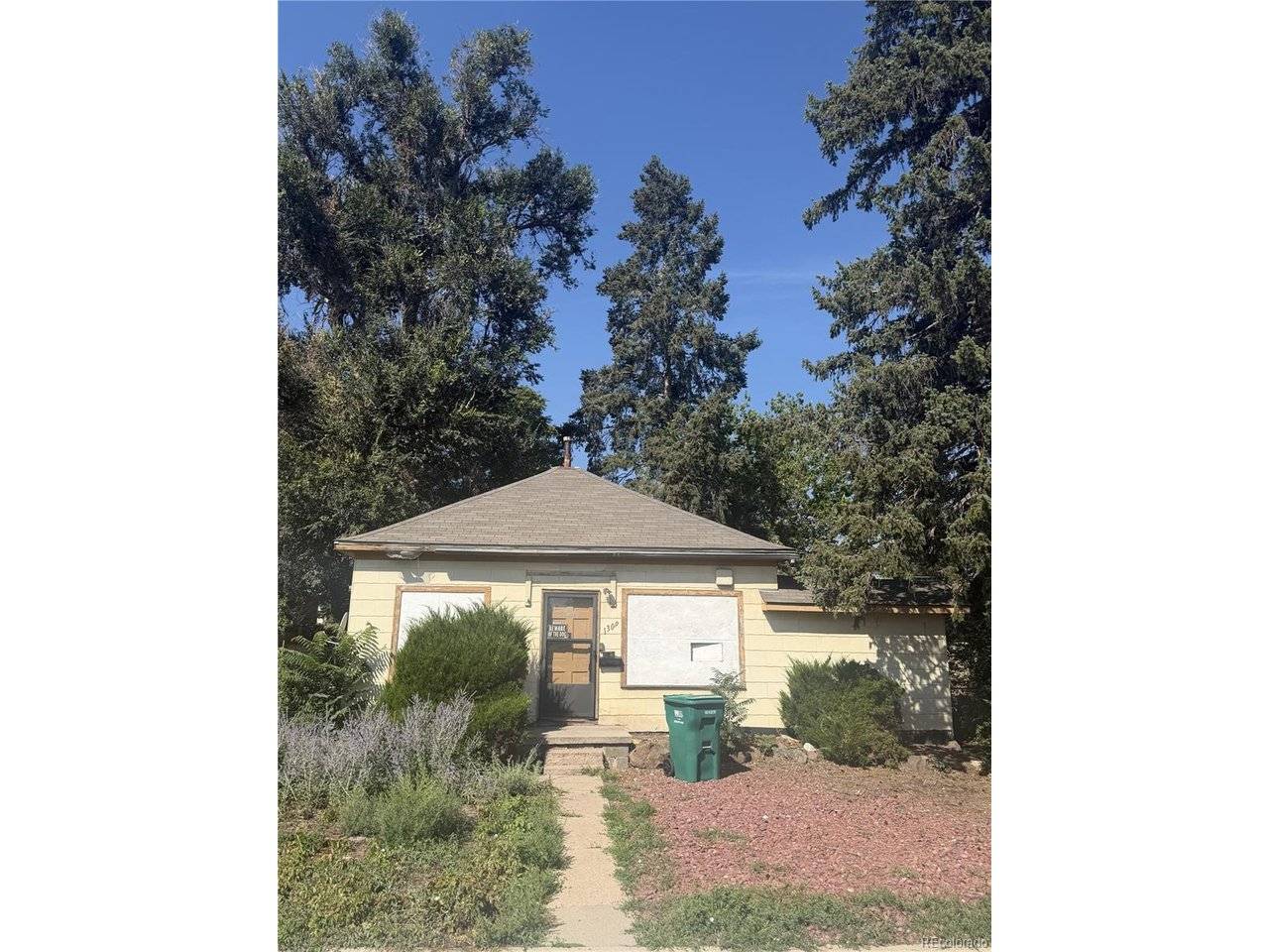 1309 Chester, Aurora, CO 80010
