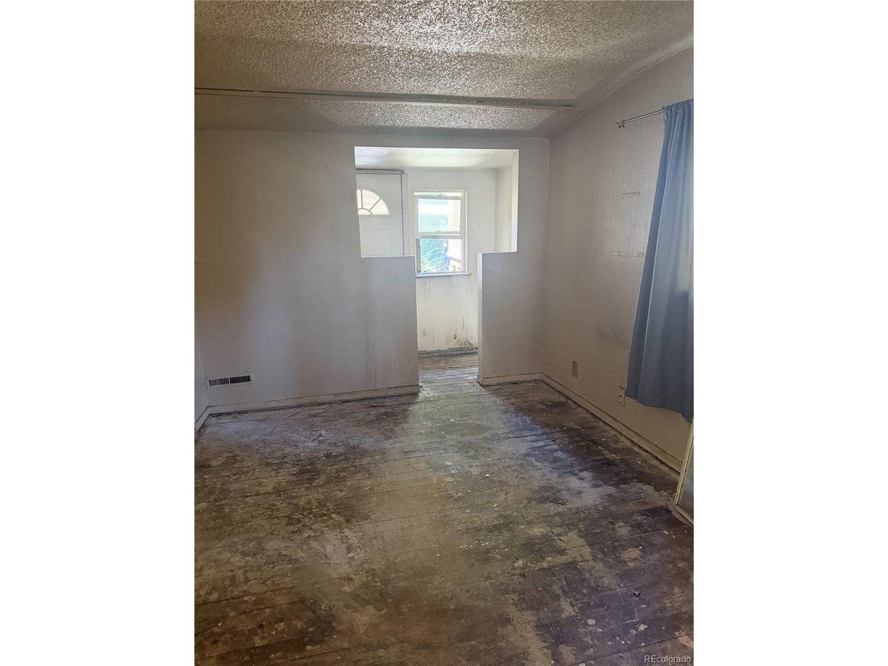 1309 Chester, Aurora, CO 80010