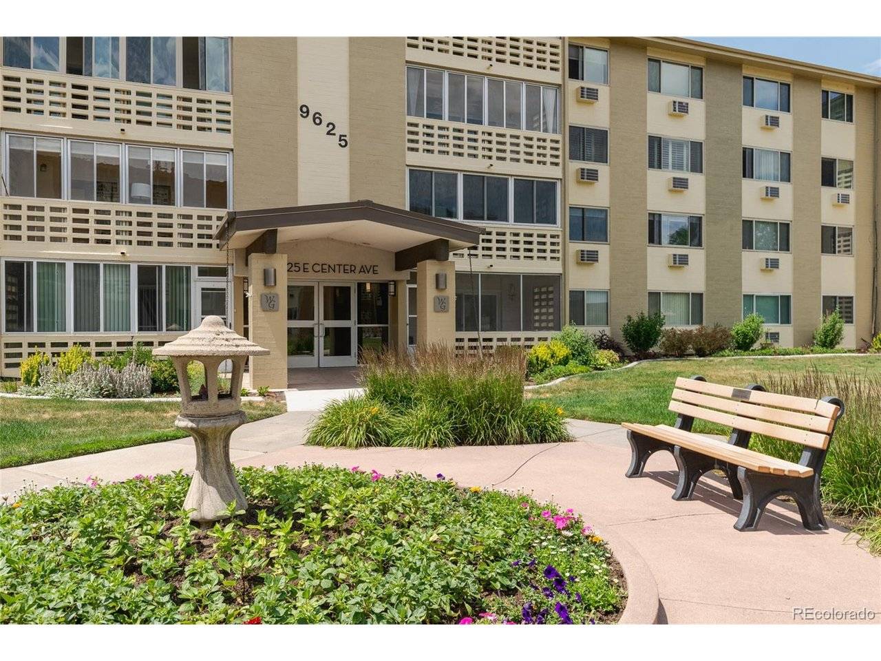 9625 E Center #8A, Denver, CO 80247