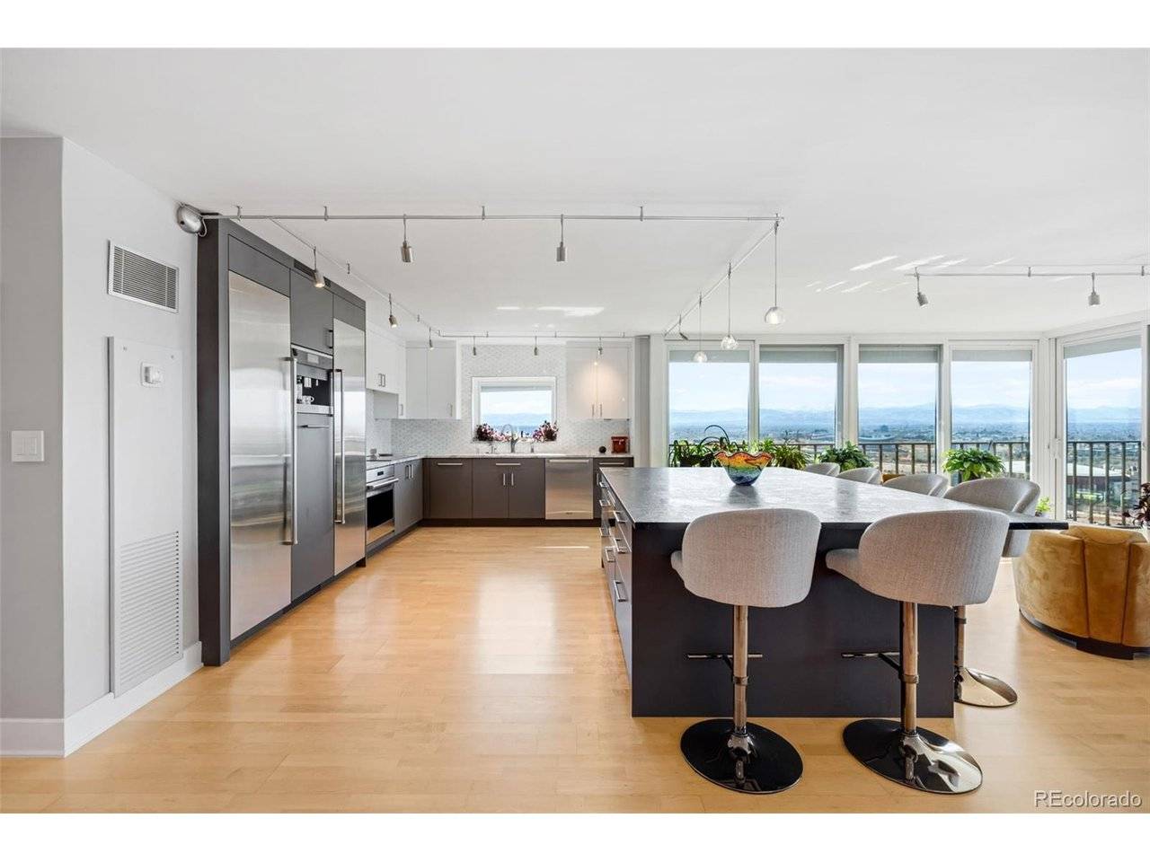 1551 Larimer #2701, Denver, CO 80202