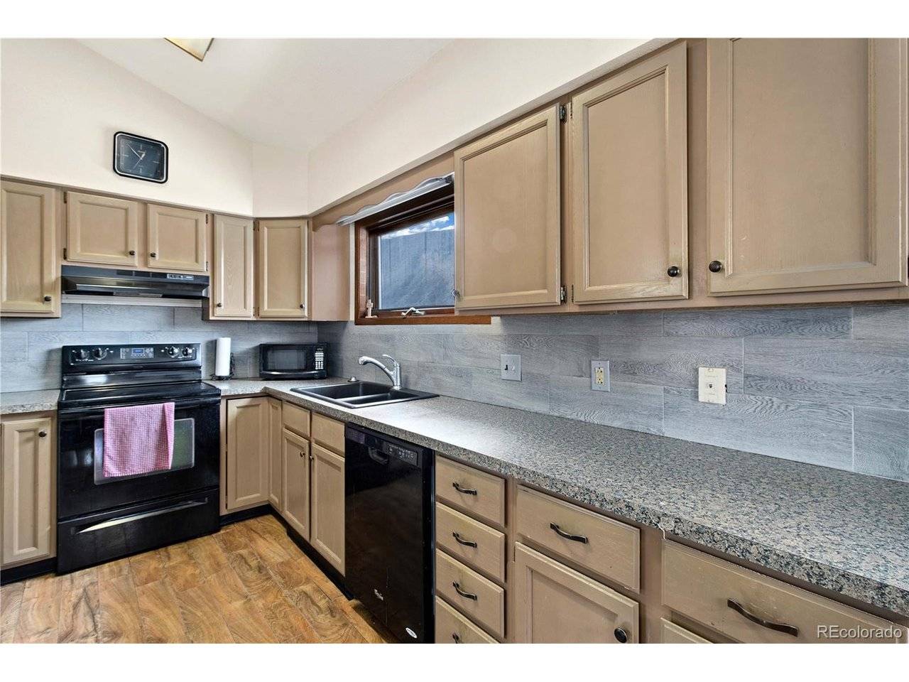 1525 Bennett, Glenwood Springs, CO 81601