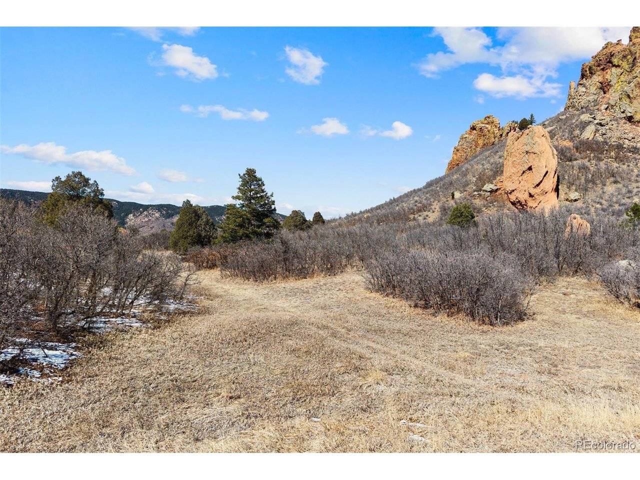 5939 Country Club, Larkspur, CO 80118