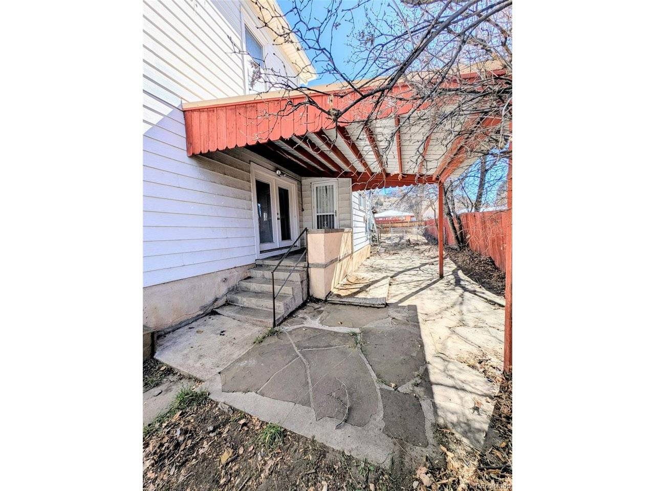 100 W 3rd, Trinidad, CO 81082