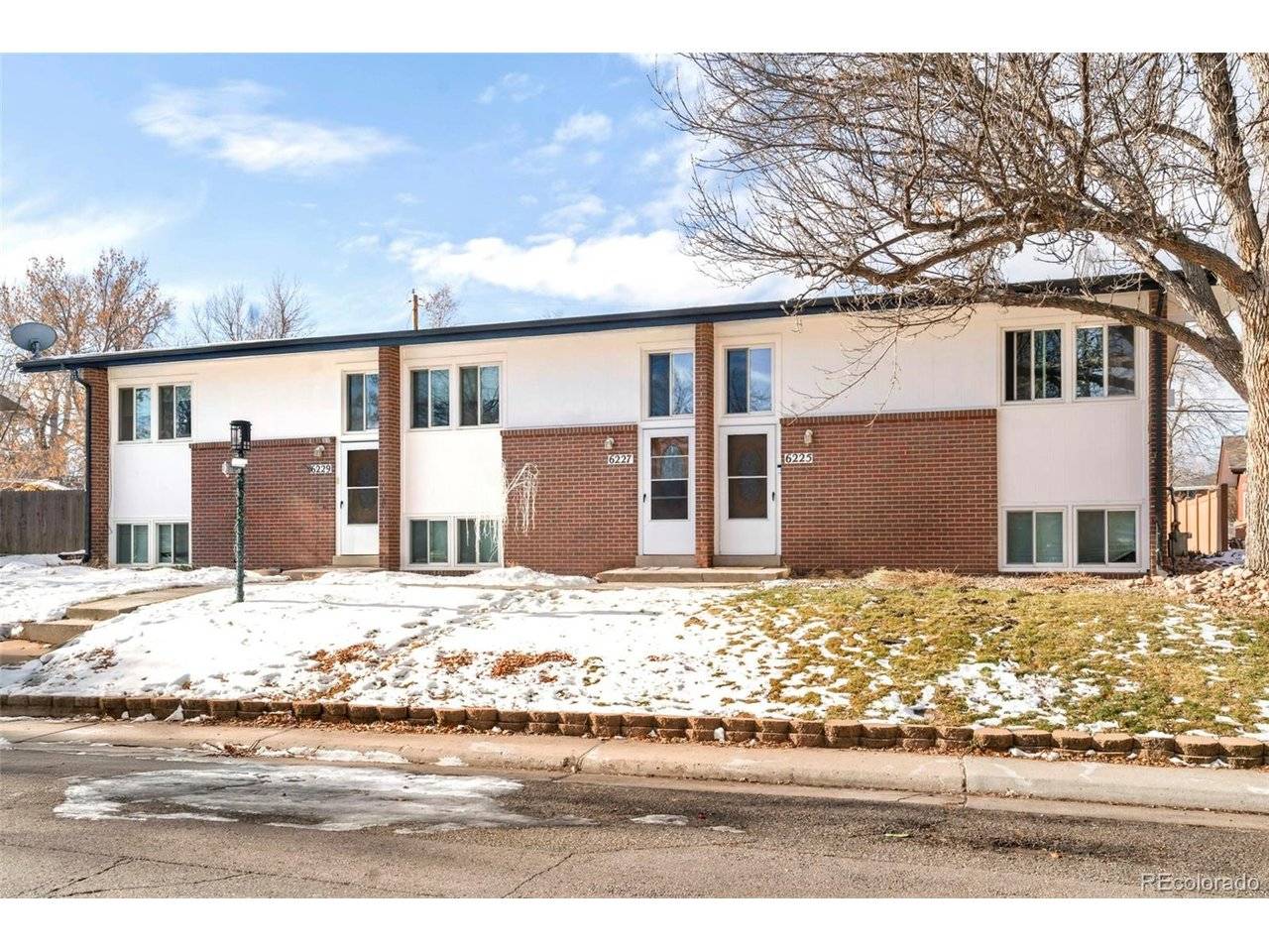 6225 S Sterne, Littleton, CO 80120