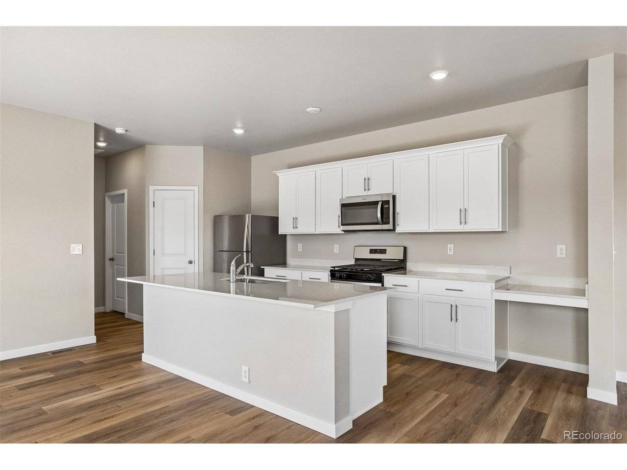 48140 Shetland, Bennett, CO 80102