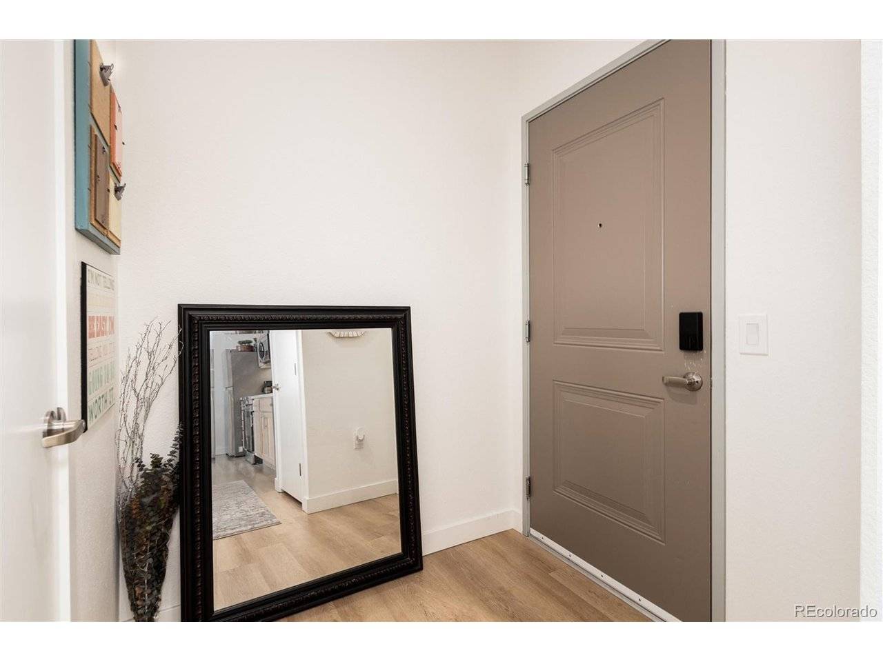 5702 Central Park #306, Denver, CO 80238