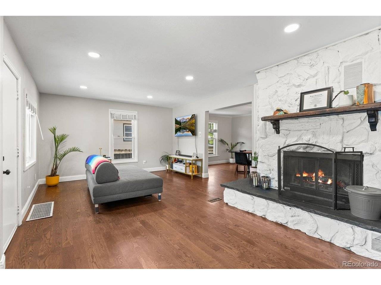 1111 E Dartmouth, Englewood, CO 80113