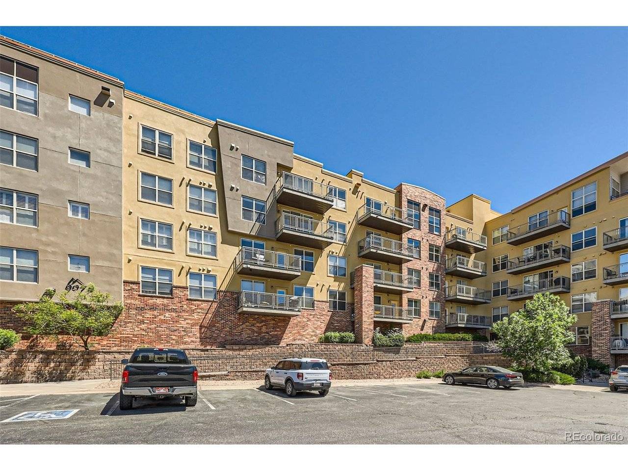 9079 E Panorama #419, Englewood, CO 80112