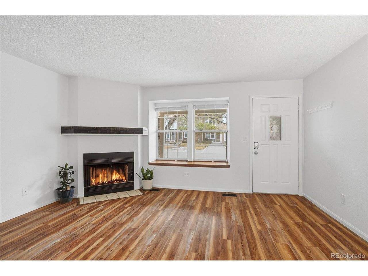 4665 S Dillon #B, Aurora, CO 80015