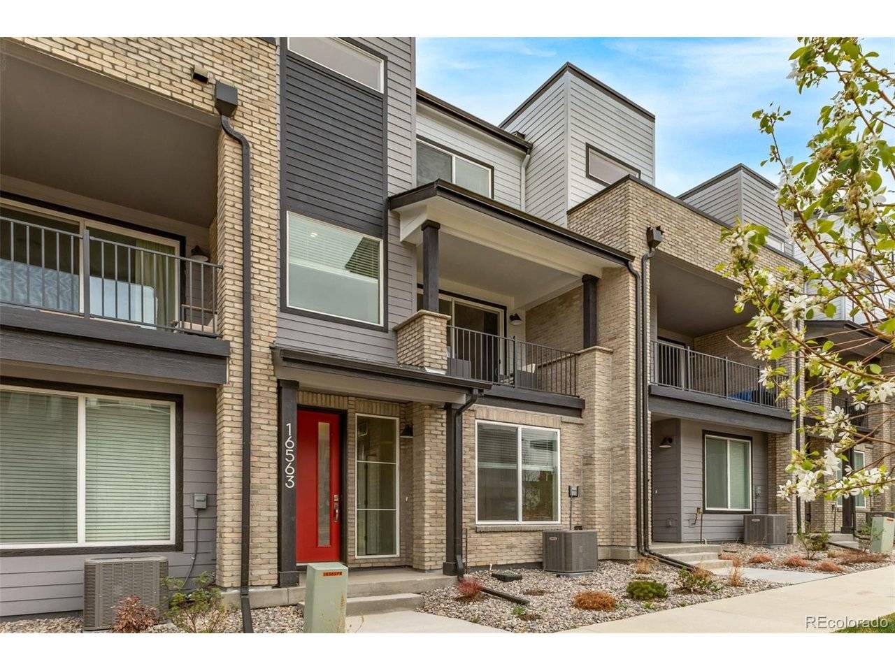 16563 Peak, Broomfield, CO 80023