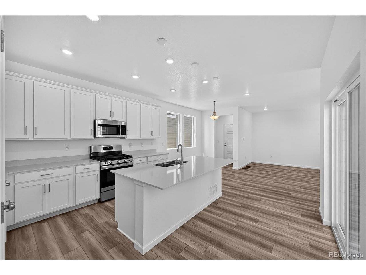 2089 Barnwood, Brighton, CO 80601