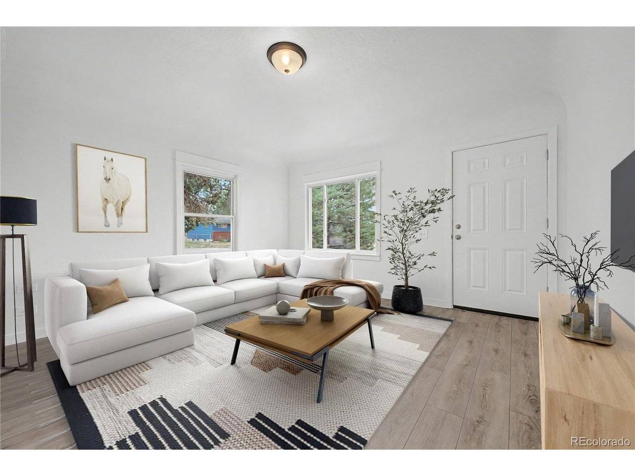 1555 N Monroe, Loveland, CO 80538