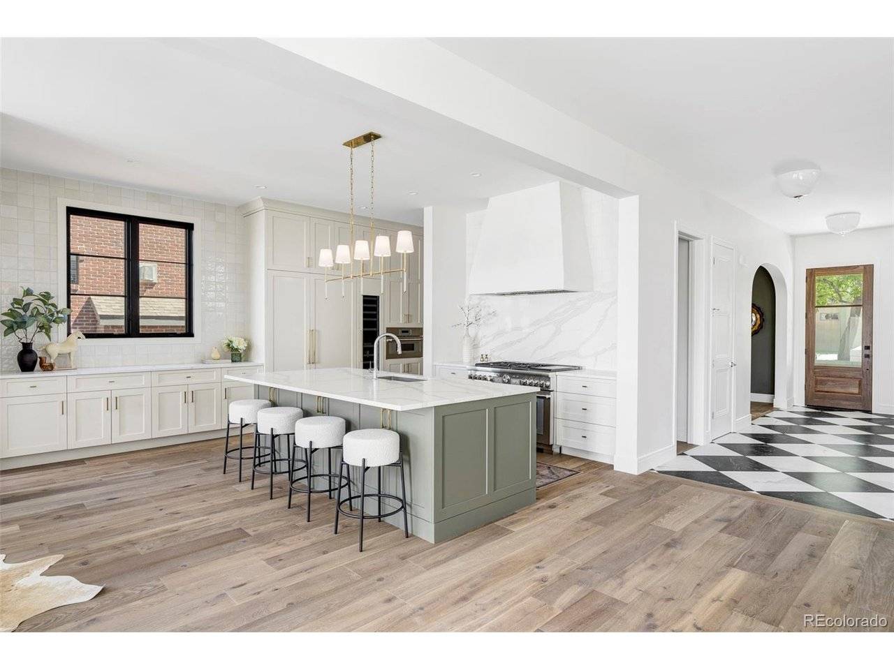 1059 S York, Denver, CO 80209