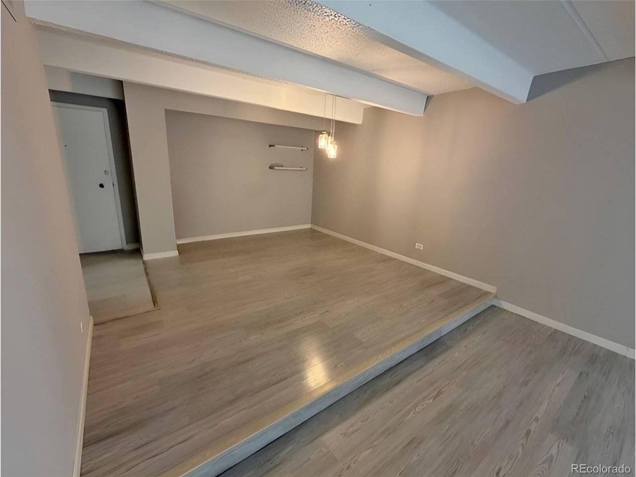 8060 E Girard #813, Denver, CO 80231