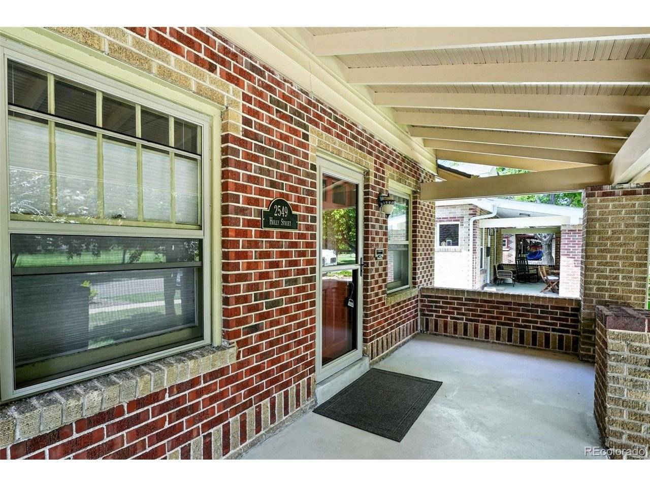 2549 Holly, Denver, CO 80207