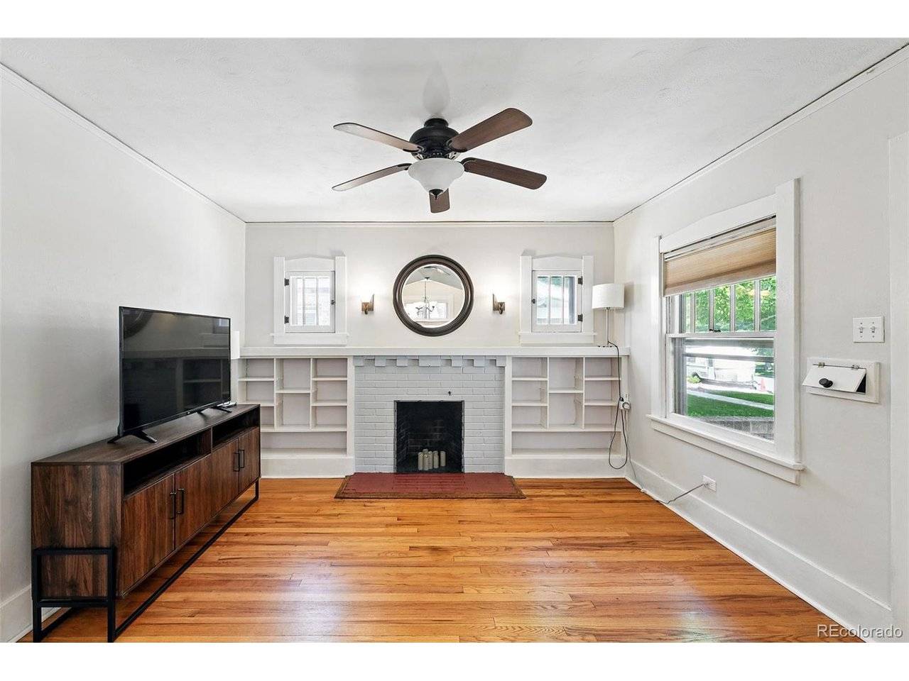 2549 Holly, Denver, CO 80207