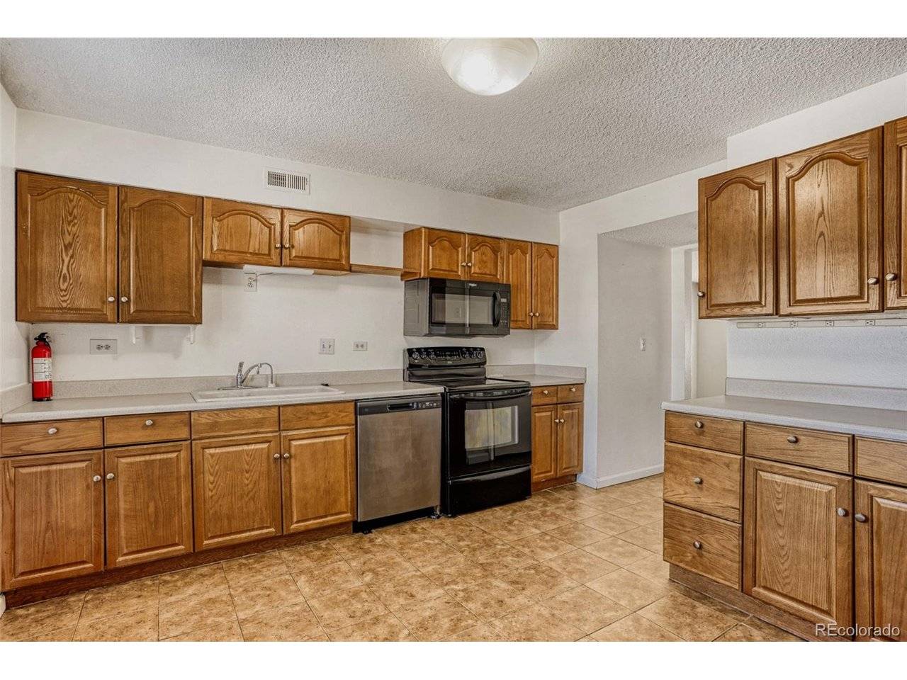 9370 E Girard #9, Denver, CO 80231