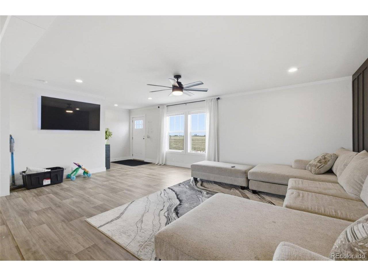 8 Brown, Wiggins, CO 80654