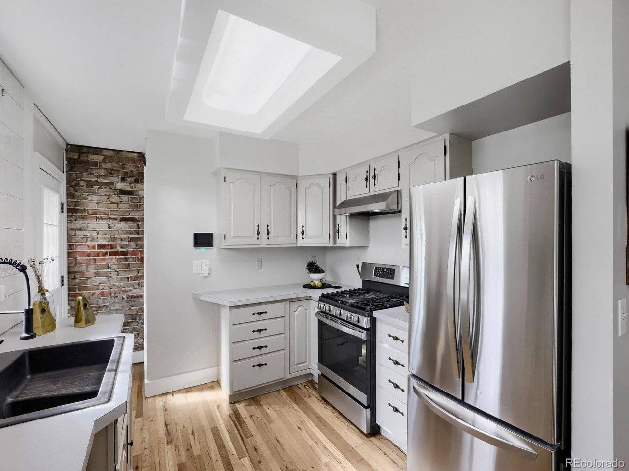 690 S Eliot, Denver, CO 80219