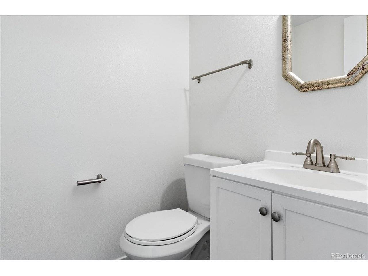 529 Chiswick, Highlands Ranch, CO 80126