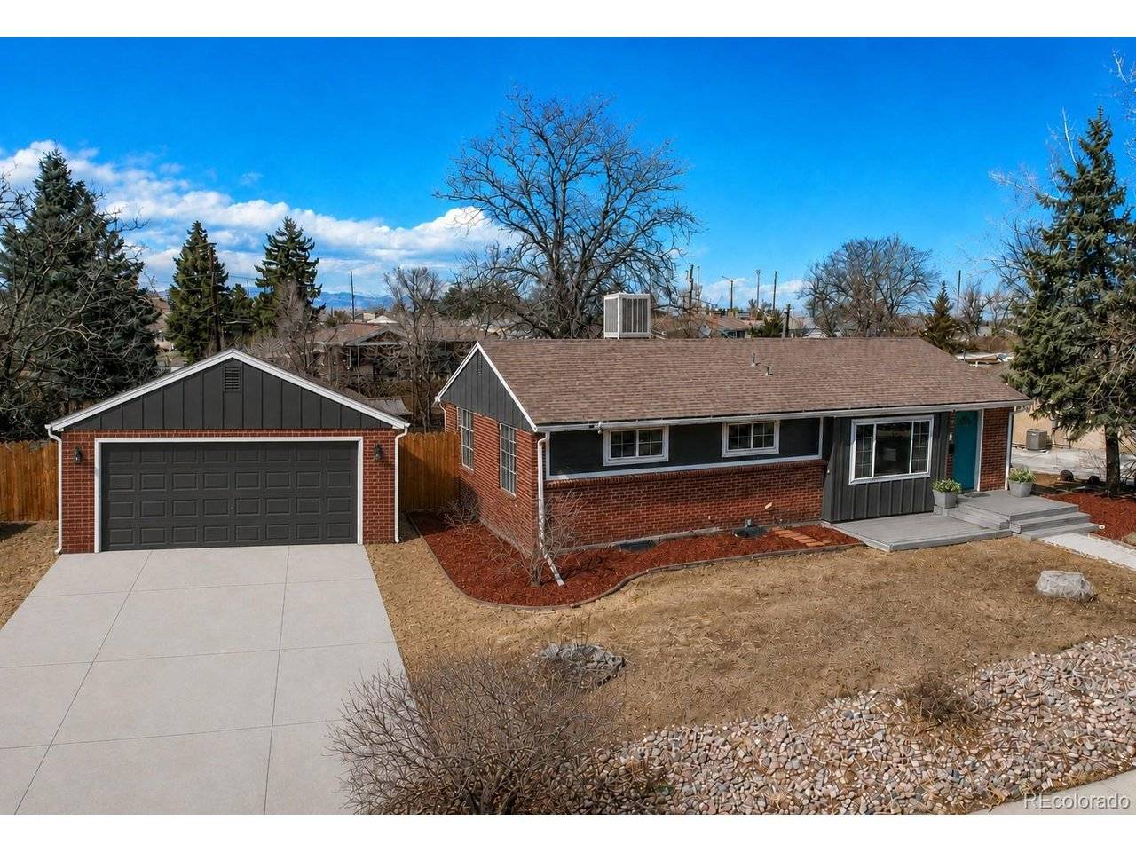 6733 S Ash, Littleton, CO 80122
