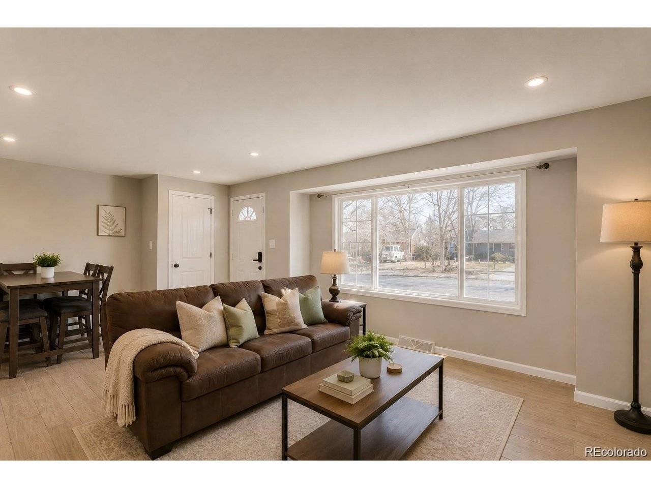 6733 S Ash, Littleton, CO 80122