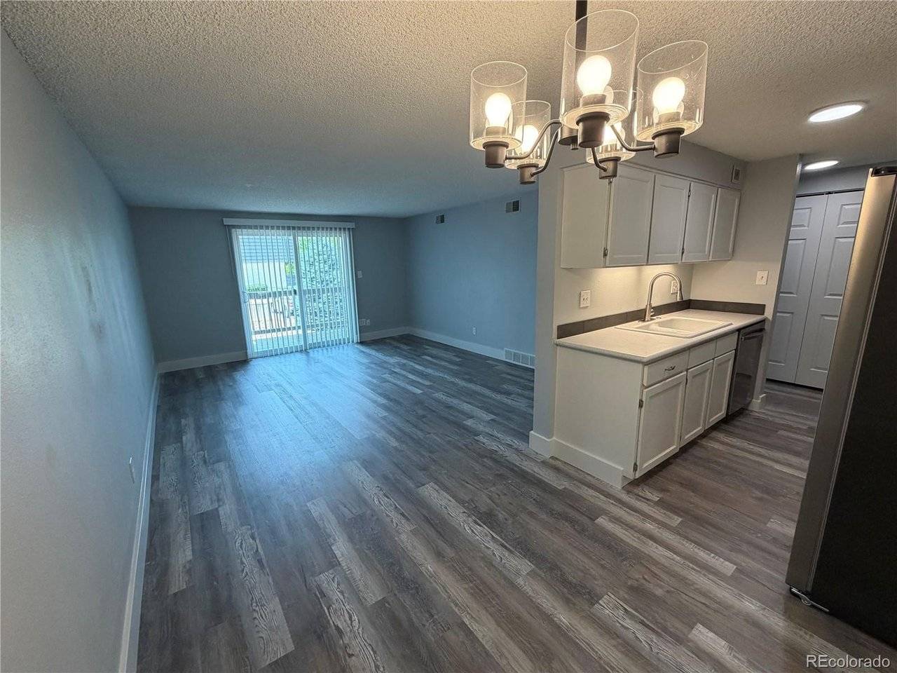 209 E Highline #209-202, Centennial, CO 80122