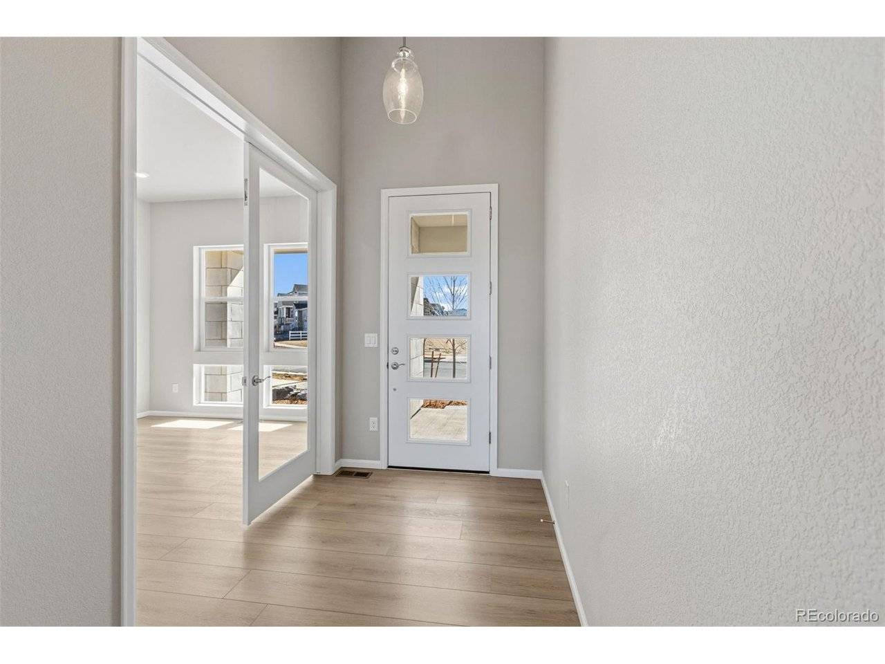 1933 S Eaton Park, Aurora, CO 80016