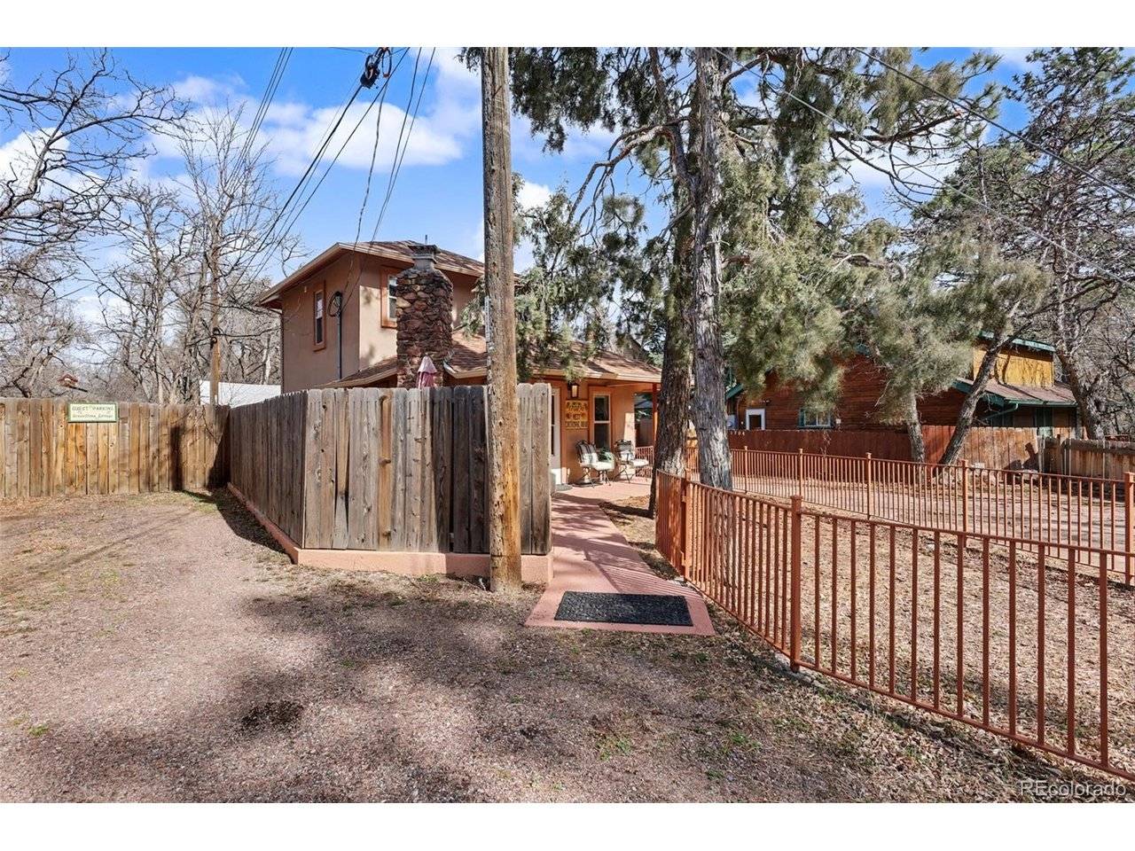 1702 W Cheyenne, Colorado Springs, CO 80906