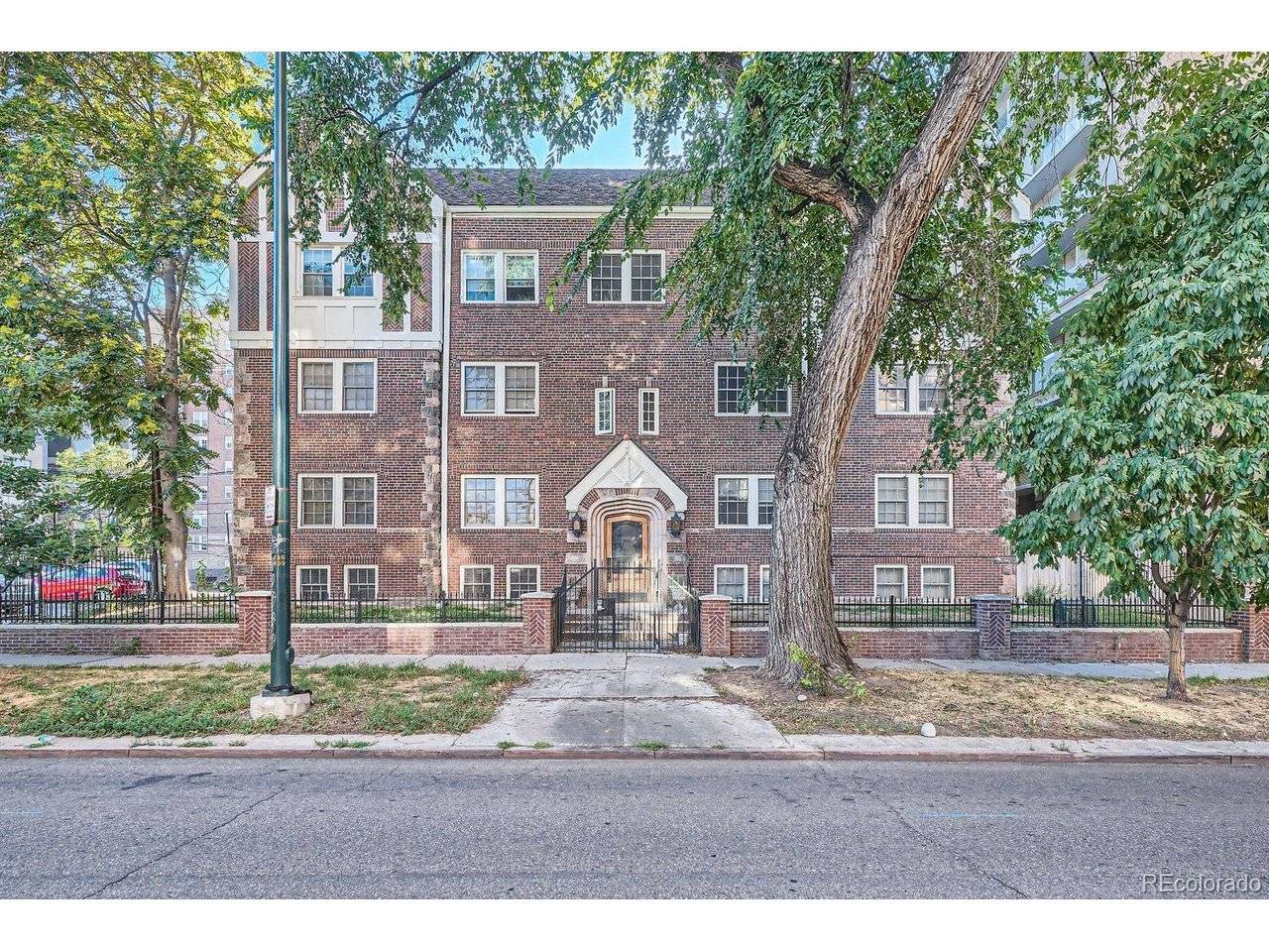 963 N Logan #11, Denver, CO 80203