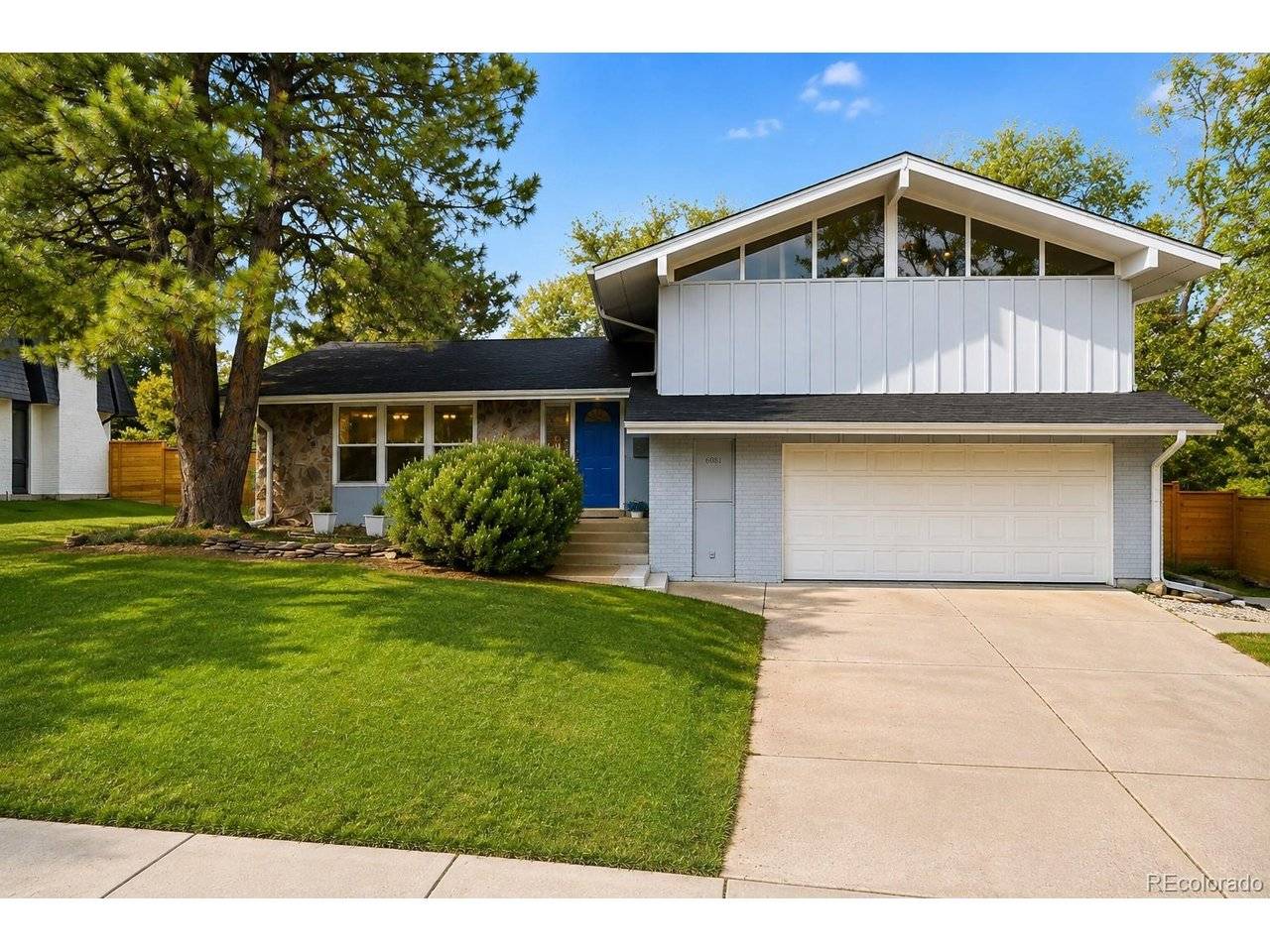 6081 S Kearney, Centennial, CO 80111
