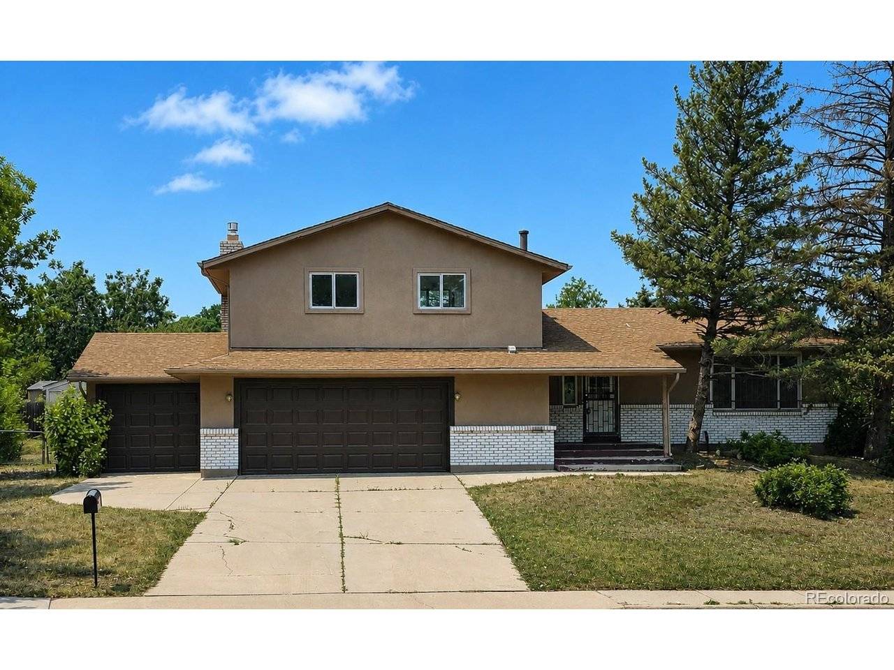2000 E Easter, Centennial, CO 80122