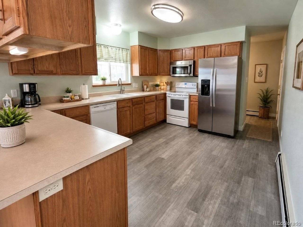 2406 Park, Alamosa, CO 81101